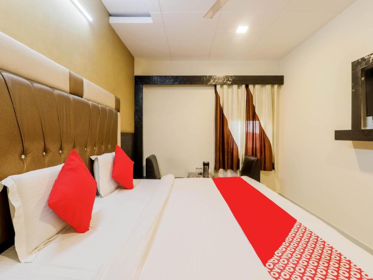 Oyo 79765 Hotel Samrat Лакхнау Экстерьер фото