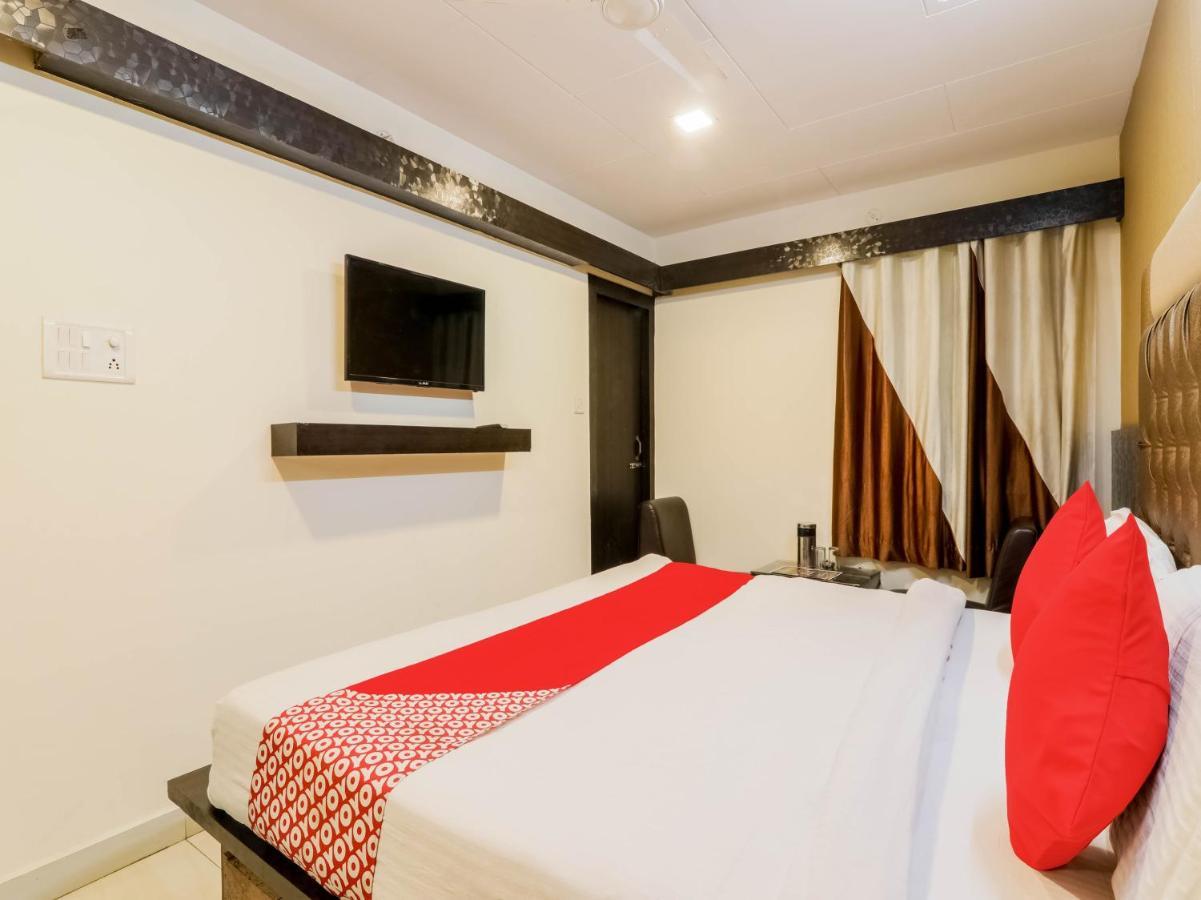 Oyo 79765 Hotel Samrat Лакхнау Экстерьер фото